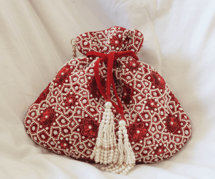 handbags for women,womens tote bags,shoulder bag for womens,women's duffle bags ,women duffle bag,duffle bag,women's ladies purse,branded stylish bag,vanity bag for ladies,purse brand ,ladies hand bags,branded sling bag,chain hand clutches,women pouches,stylish backpack,women's backpack ,ladies hand bags,small women's clutch bags ,shoulder bags for ladies,clutches for party wear,shoulder bags,ladies fashion bags , best brand for wallet,laptop bag ,handbag ,small travel bag for ladies .