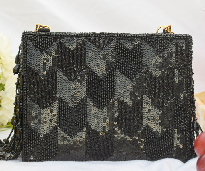 handbags for women,womens tote bags,shoulder bag for womens,women's duffle bags ,women duffle bag,duffle bag,women's ladies purse,branded stylish bag,vanity bag for ladies,purse brand ,ladies hand bags,branded sling bag,chain hand clutches,women pouches,stylish backpack,women's backpack ,ladies hand bags,small women's clutch bags ,shoulder bags for ladies,clutches for party wear,shoulder bags,ladies fashion bags , best brand for wallet,laptop bag ,handbag ,small travel bag for ladies .