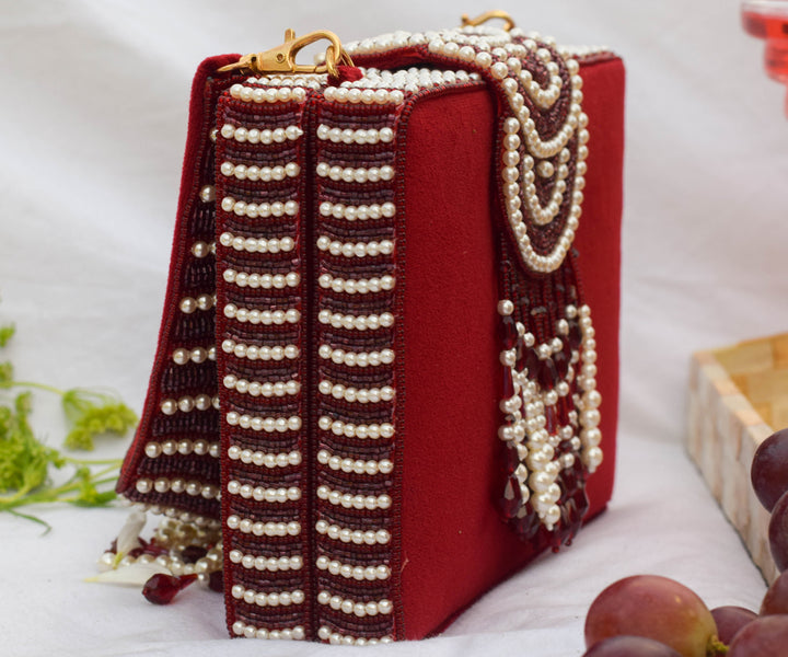 handbags for women,womens tote bags,shoulder bag for womens,women's duffle bags ,women duffle bag,duffle bag,women's ladies purse,branded stylish bag,vanity bag for ladies,purse brand ,ladies hand bags,branded sling bag,chain hand clutches,women pouches,stylish backpack,women's backpack ,ladies hand bags,small women's clutch bags ,shoulder bags for ladies,clutches for party wear,shoulder bags,ladies fashion bags , best brand for wallet,laptop bag ,handbag ,small travel bag for ladies .