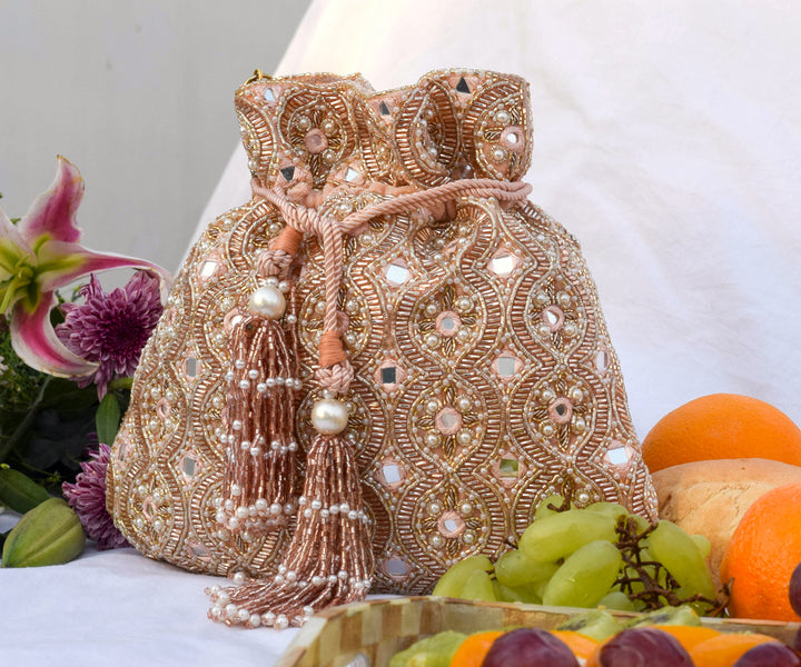 handbags for women,womens tote bags,shoulder bag for womens,women's duffle bags ,women duffle bag,duffle bag,women's ladies purse,branded stylish bag,vanity bag for ladies,purse brand ,ladies hand bags,branded sling bag,chain hand clutches,women pouches,stylish backpack,women's backpack ,ladies hand bags,small women's clutch bags ,shoulder bags for ladies,clutches for party wear,shoulder bags,ladies fashion bags , best brand for wallet,laptop bag ,handbag ,small travel bag for ladies .