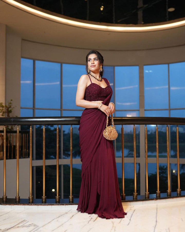 handbags for women,womens tote bags,shoulder bag for womens,women's duffle bags ,women duffle bag,duffle bag,women's ladies purse,branded stylish bag,vanity bag for ladies,purse brand ,ladies hand bags,branded sling bag,chain hand clutches,women pouches,stylish backpack,women's backpack ,ladies hand bags,small women's clutch bags ,shoulder bags for ladies,clutches for party wear,shoulder bags,ladies fashion bags , best brand for wallet,laptop bag ,handbag ,small travel bag for ladies .