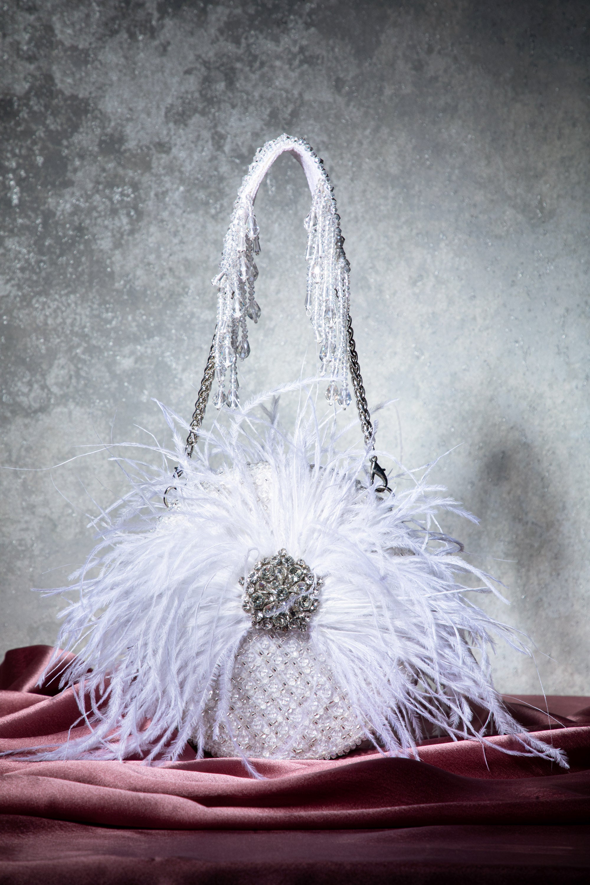 Alani Clutch – White