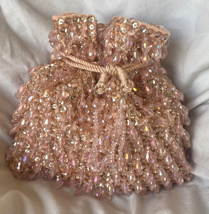 handbags for women,womens tote bags,shoulder bag for womens,women's duffle bags ,women duffle bag,duffle bag,women's ladies purse,branded stylish bag,vanity bag for ladies,purse brand ,ladies hand bags,branded sling bag,chain hand clutches,women pouches,stylish backpack,women's backpack ,ladies hand bags,small women's clutch bags ,shoulder bags for ladies,clutches for party wear,shoulder bags,ladies fashion bags , best brand for wallet,laptop bag ,handbag ,small travel bag for ladies .