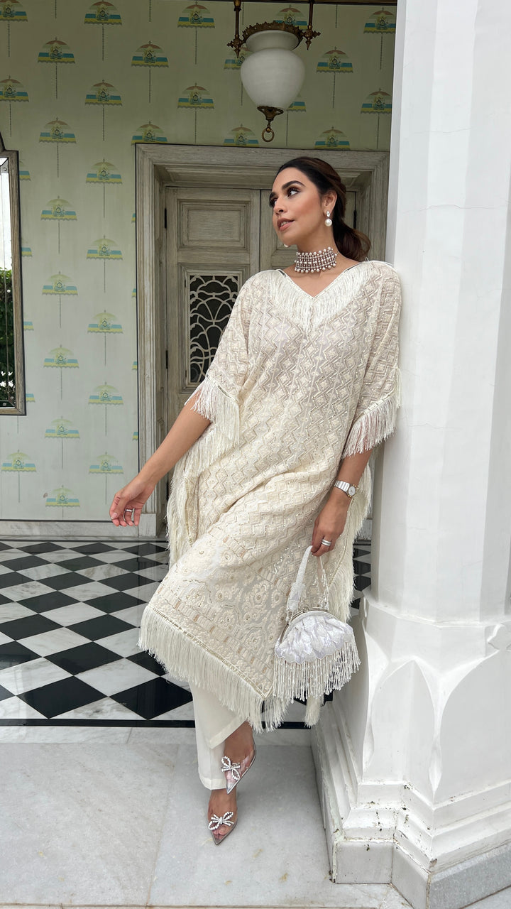 handbags for women,womens tote bags,shoulder bag for womens,women's duffle bags ,women duffle bag,duffle bag,women's ladies purse,branded stylish bag,vanity bag for ladies,purse brand ,ladies hand bags,branded sling bag,chain hand clutches,women pouches,stylish backpack,women's backpack ,ladies hand bags,small women's clutch bags ,shoulder bags for ladies,clutches for party wear,shoulder bags,ladies fashion bags , best brand for wallet,laptop bag ,handbag ,small travel bag for ladies .