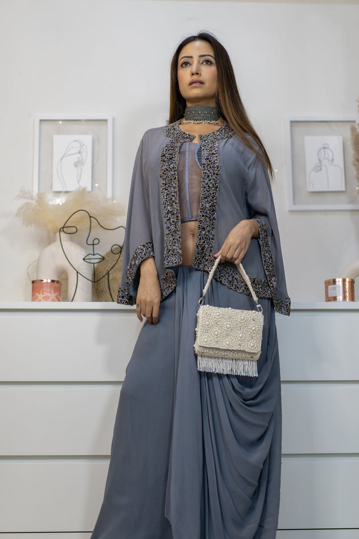 handbags for women,womens tote bags,shoulder bag for womens,women's duffle bags ,women duffle bag,duffle bag,women's ladies purse,branded stylish bag,vanity bag for ladies,purse brand ,ladies hand bags,branded sling bag,chain hand clutches,women pouches,stylish backpack,women's backpack ,ladies hand bags,small women's clutch bags ,shoulder bags for ladies,clutches for party wear,shoulder bags,ladies fashion bags , best brand for wallet,laptop bag ,handbag ,small travel bag for ladies .