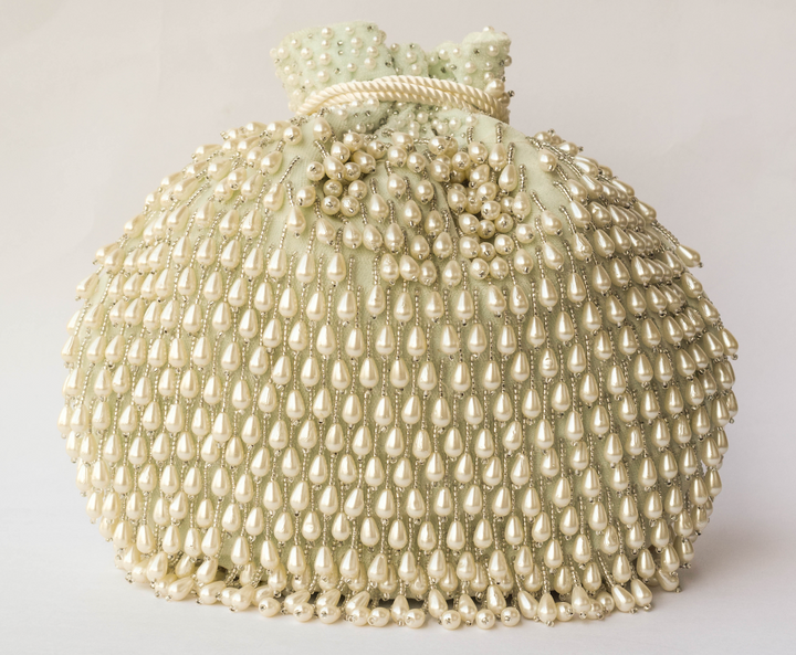 handbags for women,womens tote bags,shoulder bag for womens,women's duffle bags ,women duffle bag,duffle bag,women's ladies purse,branded stylish bag,vanity bag for ladies,purse brand ,ladies hand bags,branded sling bag,chain hand clutches,women pouches,stylish backpack,women's backpack ,ladies hand bags,small women's clutch bags ,shoulder bags for ladies,clutches for party wear,shoulder bags,ladies fashion bags , best brand for wallet,laptop bag ,handbag ,small travel bag for ladies .