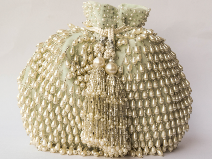 handbags for women,womens tote bags,shoulder bag for womens,women's duffle bags ,women duffle bag,duffle bag,women's ladies purse,branded stylish bag,vanity bag for ladies,purse brand ,ladies hand bags,branded sling bag,chain hand clutches,women pouches,stylish backpack,women's backpack ,ladies hand bags,small women's clutch bags ,shoulder bags for ladies,clutches for party wear,shoulder bags,ladies fashion bags , best brand for wallet,laptop bag ,handbag ,small travel bag for ladies .