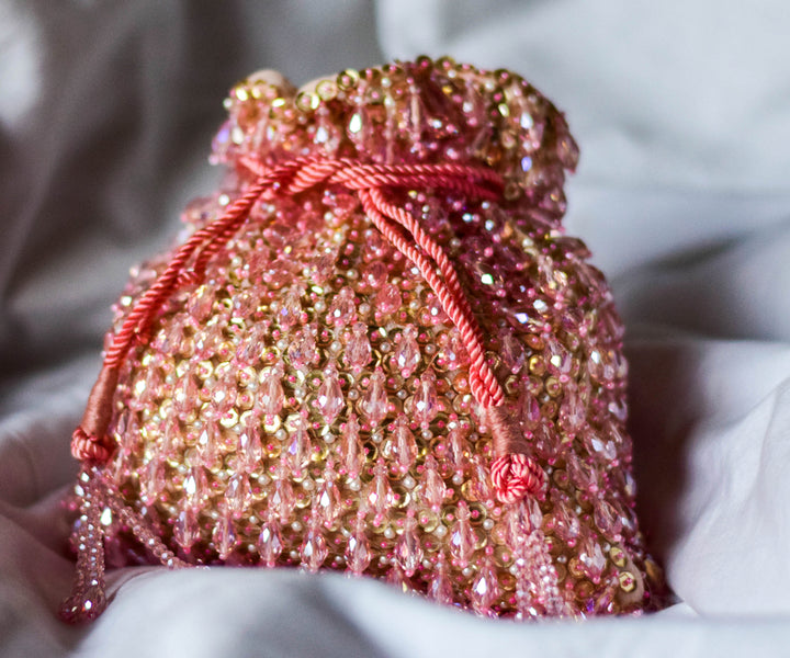 handbags for women,womens tote bags,shoulder bag for womens,women's duffle bags ,women duffle bag,duffle bag,women's ladies purse,branded stylish bag,vanity bag for ladies,purse brand ,ladies hand bags,branded sling bag,chain hand clutches,women pouches,stylish backpack,women's backpack ,ladies hand bags,small women's clutch bags ,shoulder bags for ladies,clutches for party wear,shoulder bags,ladies fashion bags , best brand for wallet,laptop bag ,handbag ,small travel bag for ladies .