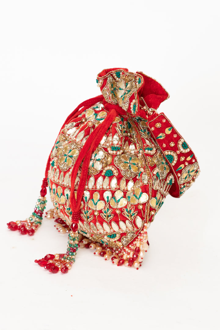 Ravya Potli – Red