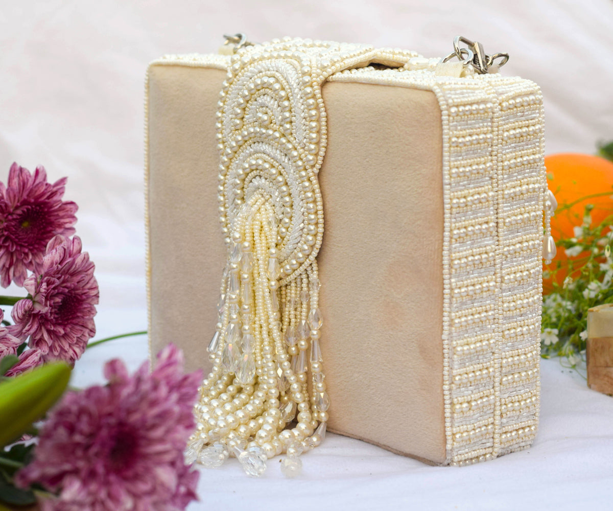 Stylish Trendy Bridal Clutch- Wedding -Party Wear Handbags for Women `s(beige)