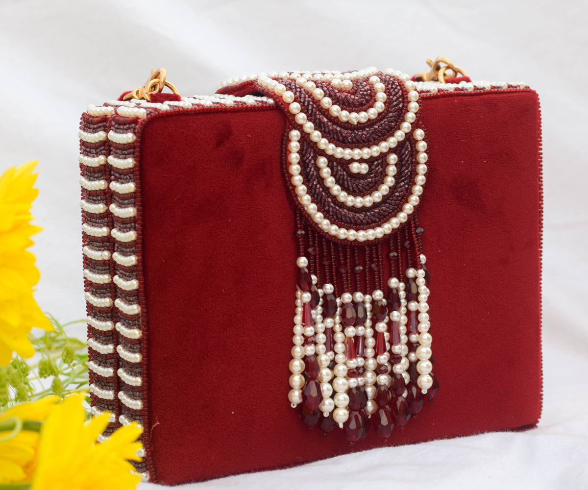 XY Fancy Delicate Suede Women Clutch Bag Crystal DiamanteShell Evening  Party Bag Red | Party handbags, Clutch handbag, Women's clutches & evening  bags
